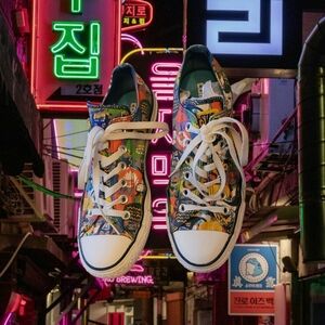 Converse Low Top Asian Graffiti